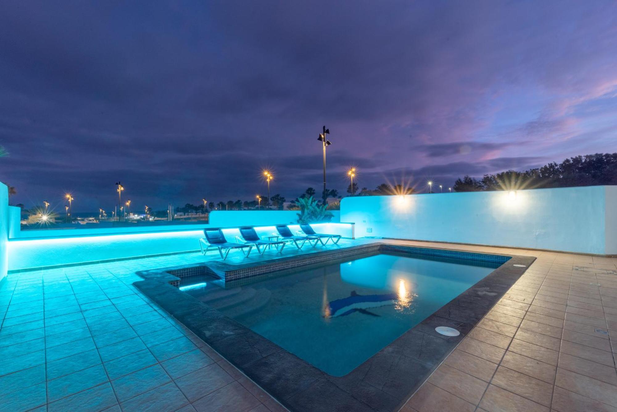 Villa Michelle - Lh114 By Villas Now Ltd Playa Blanca  Exteriör bild