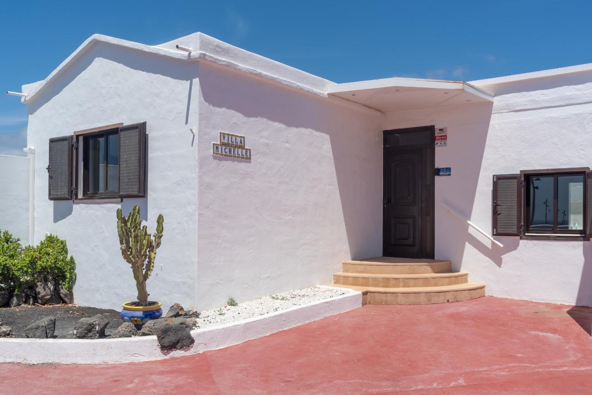 Villa Michelle - Lh114 By Villas Now Ltd Playa Blanca  Exteriör bild