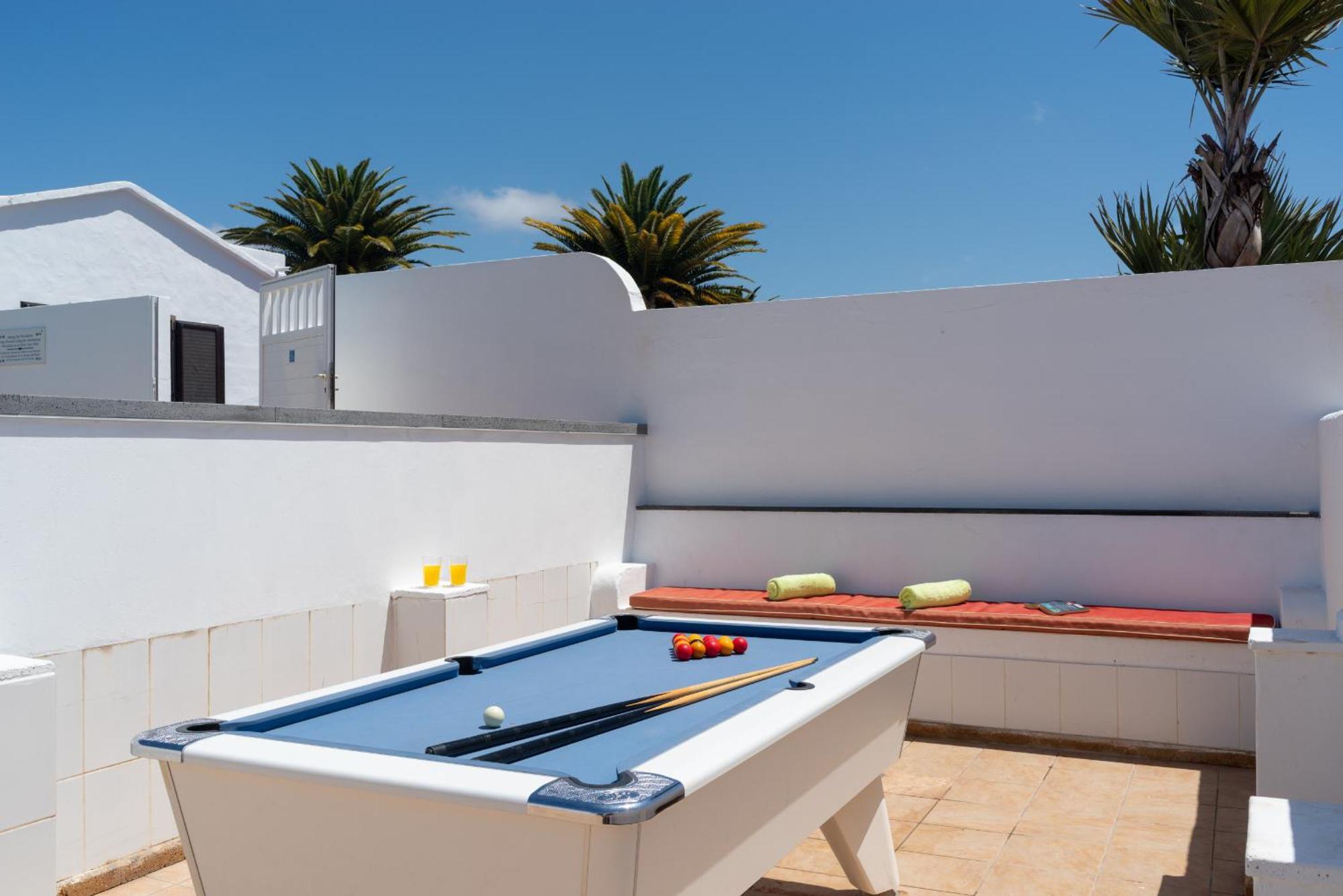 Villa Michelle - Lh114 By Villas Now Ltd Playa Blanca  Exteriör bild
