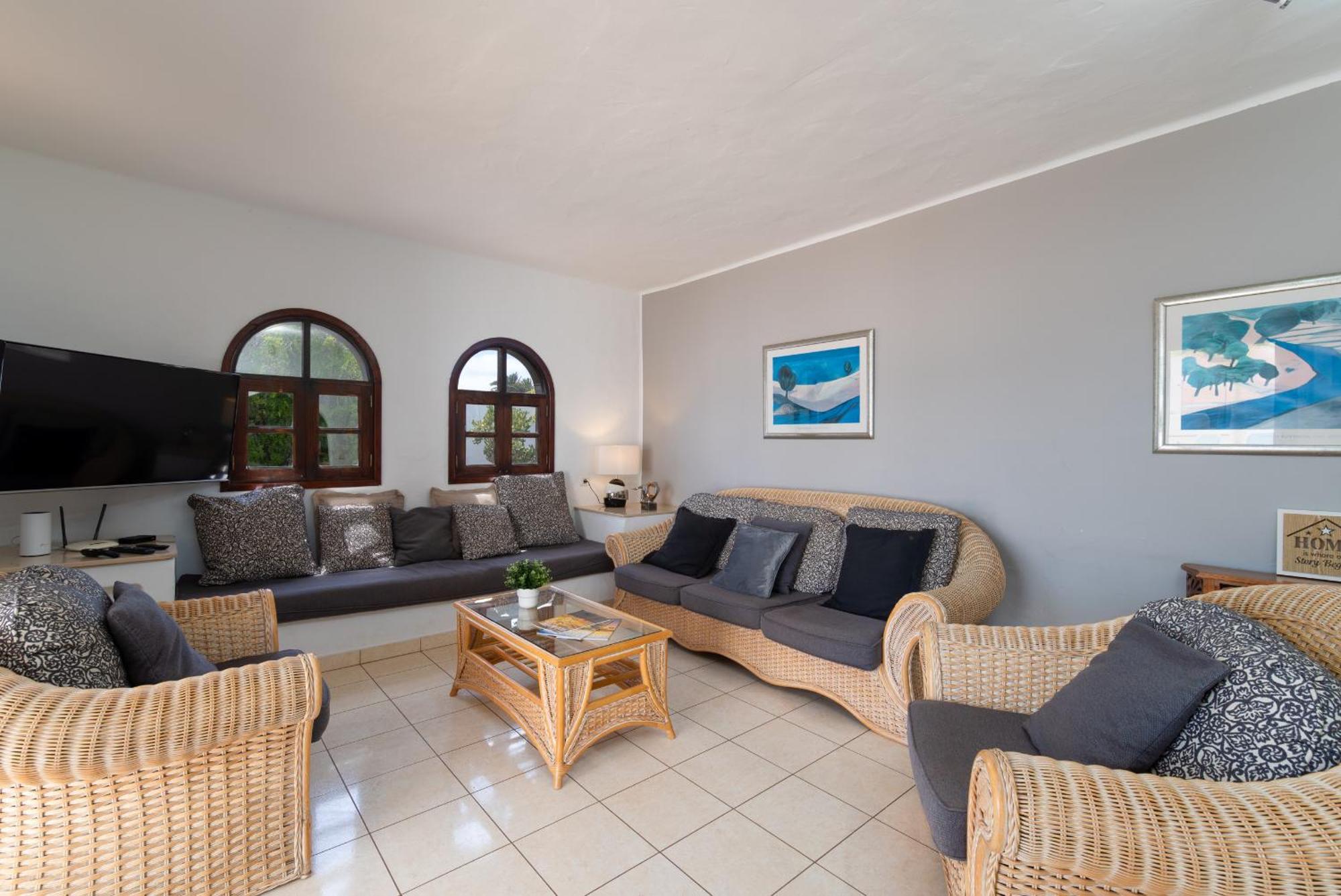 Villa Michelle - Lh114 By Villas Now Ltd Playa Blanca  Exteriör bild