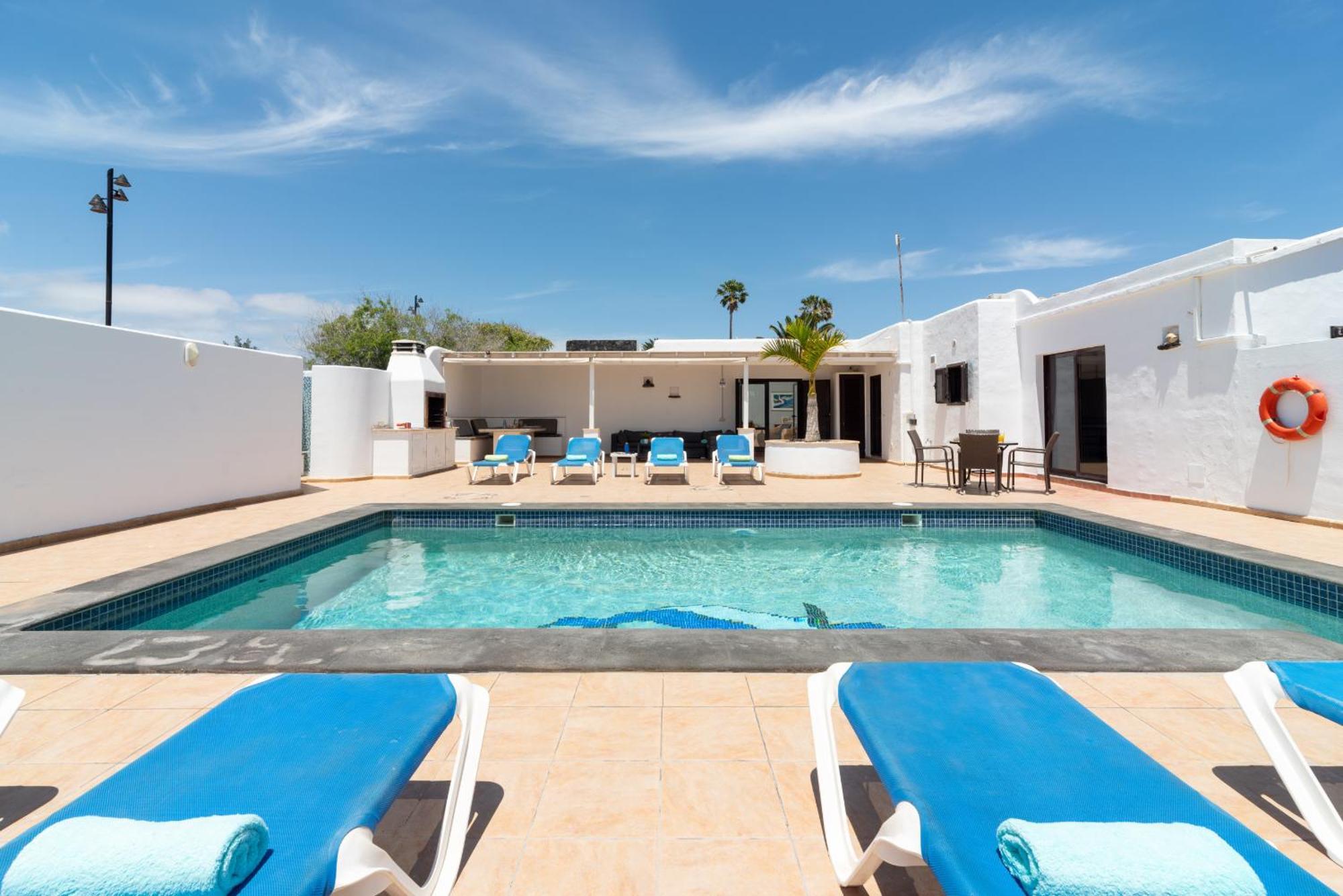 Villa Michelle - Lh114 By Villas Now Ltd Playa Blanca  Exteriör bild