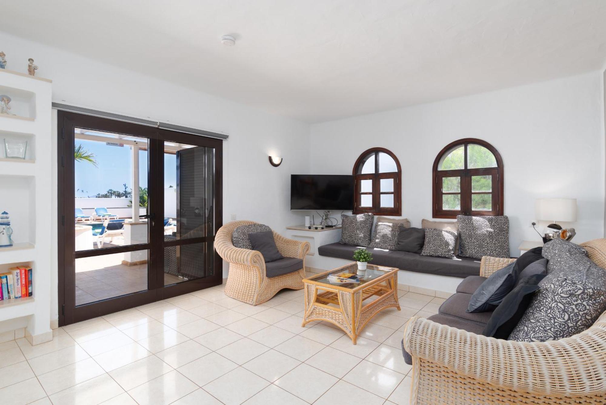 Villa Michelle - Lh114 By Villas Now Ltd Playa Blanca  Exteriör bild